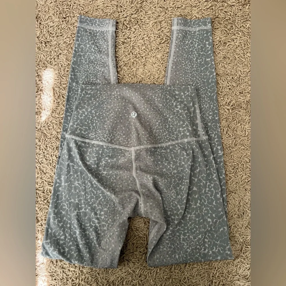 Lululemon align leggings - Picture 2 of 5